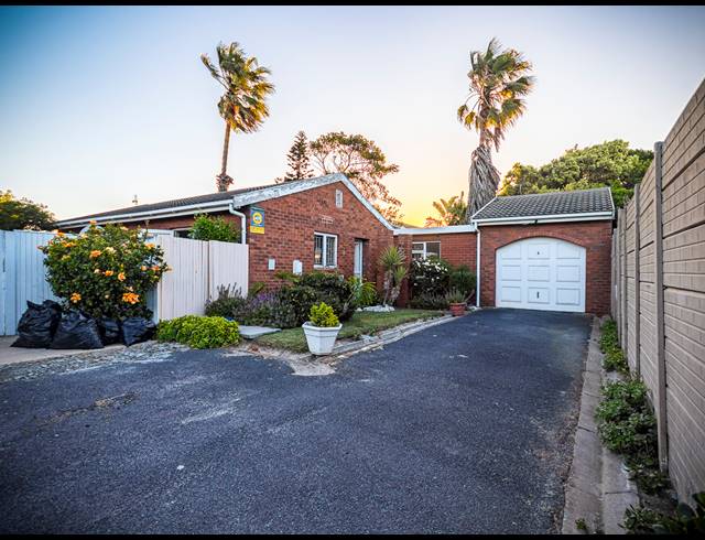 3 BEDROOM HOUSE SOLD IN WEST BEACH